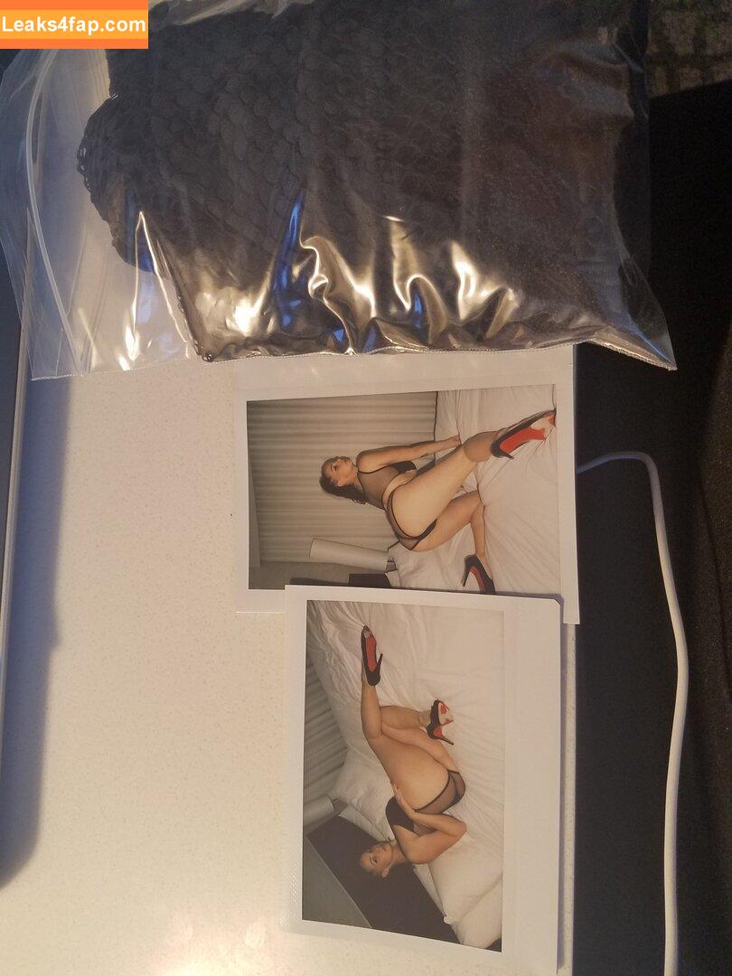 Gianna Michaels / giannamichaels / iamgiannamichaels / therealgianna / who_is_gianna_micheals leaked photo photo #2040