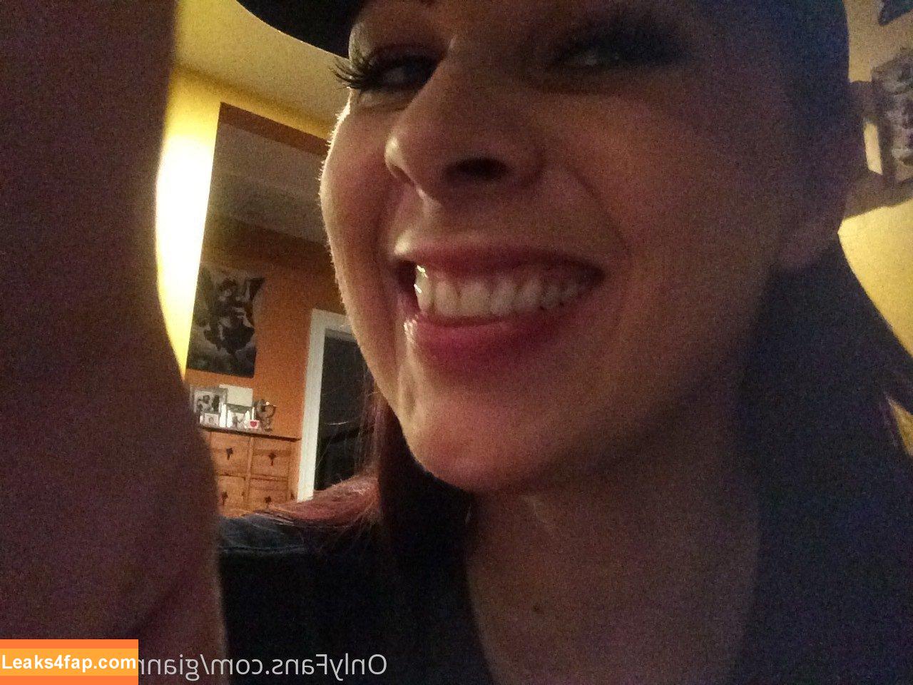 Gianna Michaels / giannamichaels / iamgiannamichaels / therealgianna / who_is_gianna_micheals leaked photo photo #2059