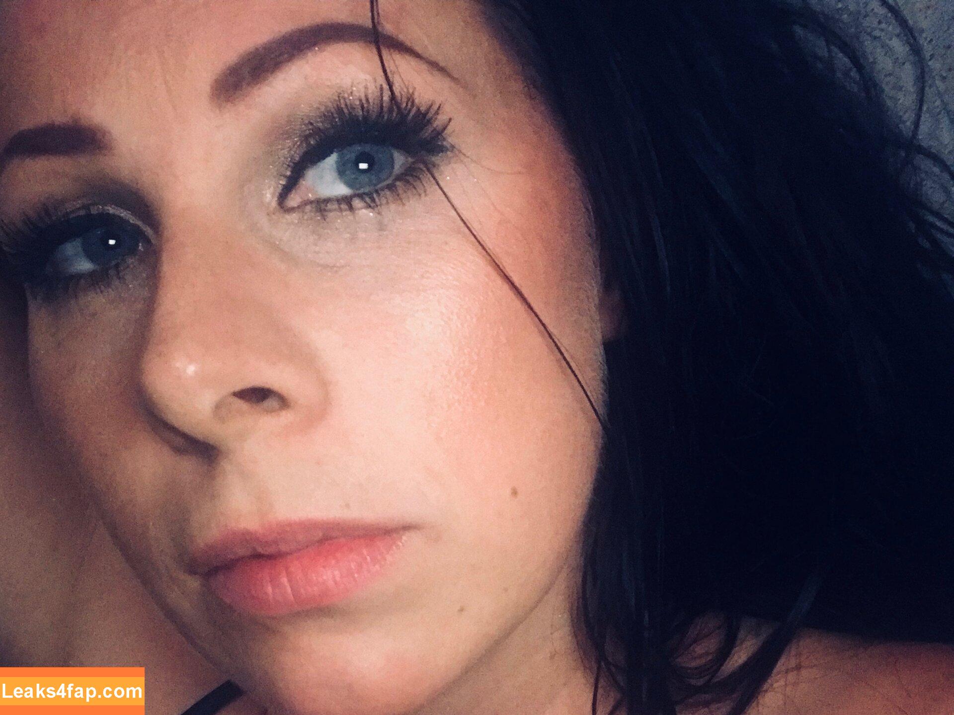 Gianna Michaels / giannamichaels / iamgiannamichaels / therealgianna / who_is_gianna_micheals leaked photo photo #2094