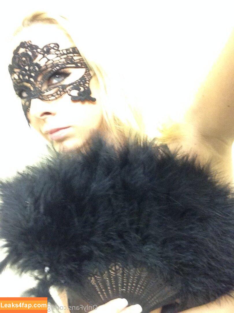 Gianna Michaels / giannamichaels / giannamichaels.fanclub / iamgiannamichaels / therealgianna leaked photo photo #2156