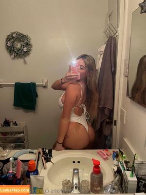 giannawhitexo photo #0006