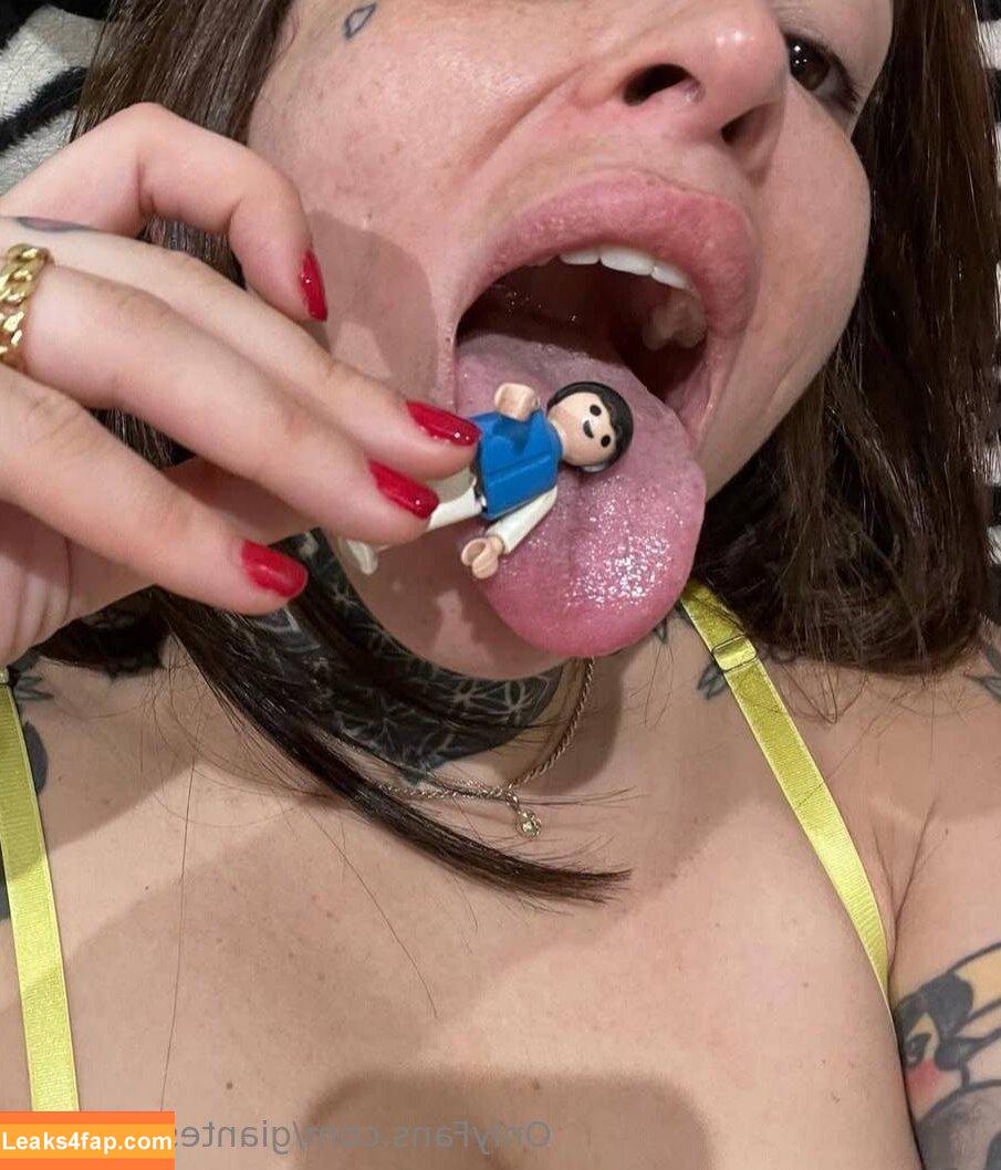 giantess.ashley / giantess.ashley5 слитое фото фото #0078