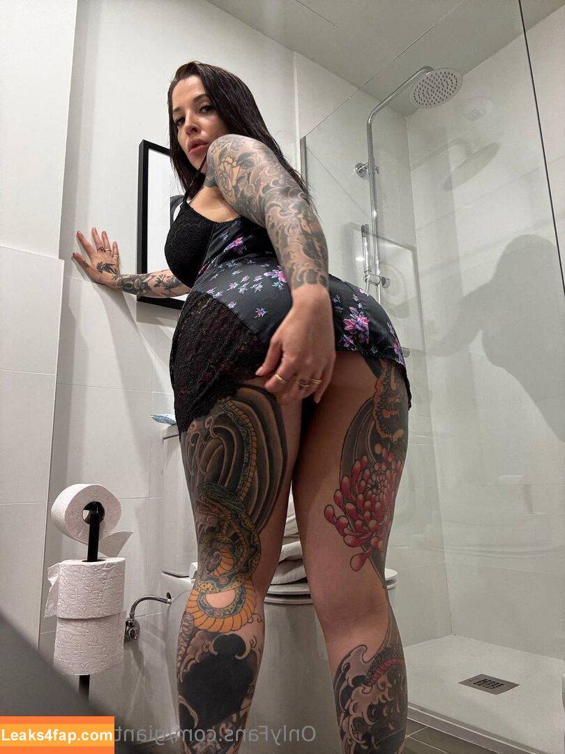 giantess.ashley / giantess.ashley5 leaked photo photo #0104