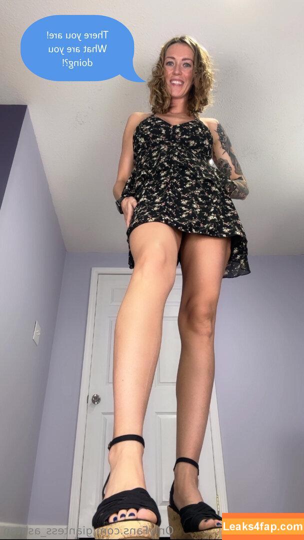 giantess_ashton /  leaked photo photo #0003