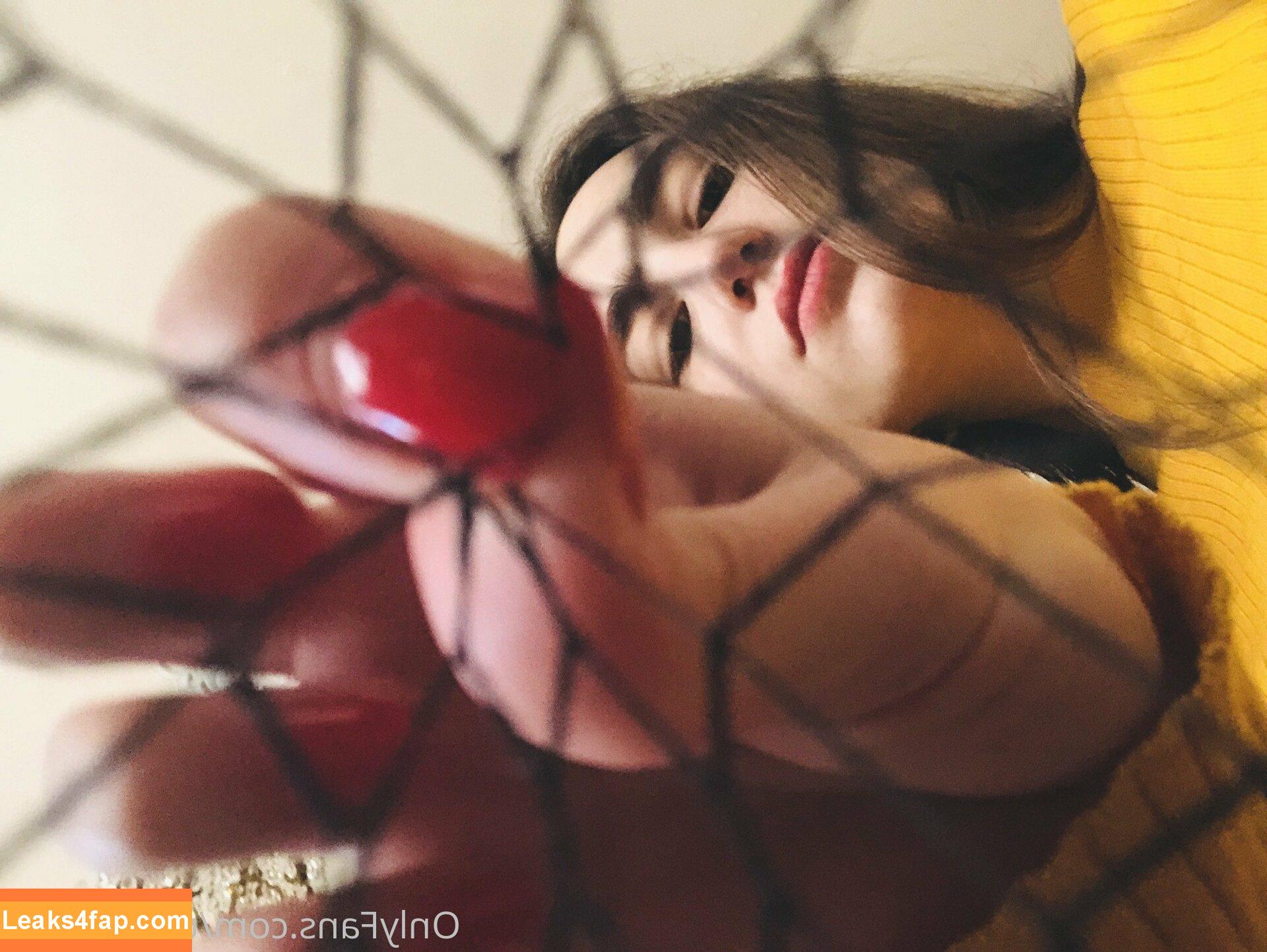 giantesselixs /  leaked photo photo #0045