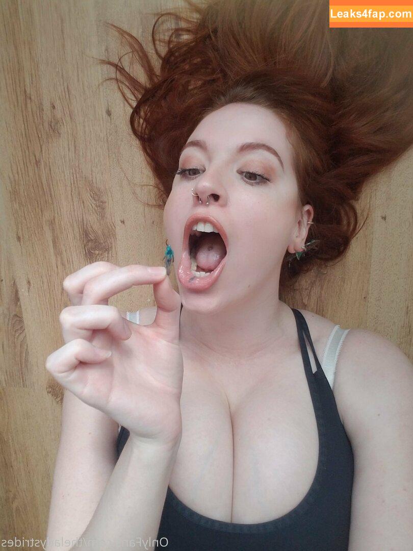 giantessgingerofficial / reallifebecky leaked photo photo #0006