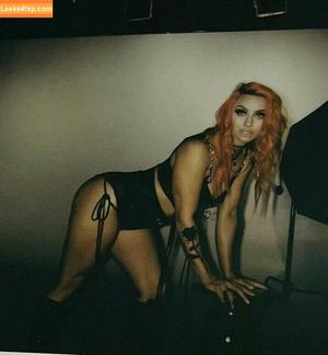 GiGi Dolan photo #0204