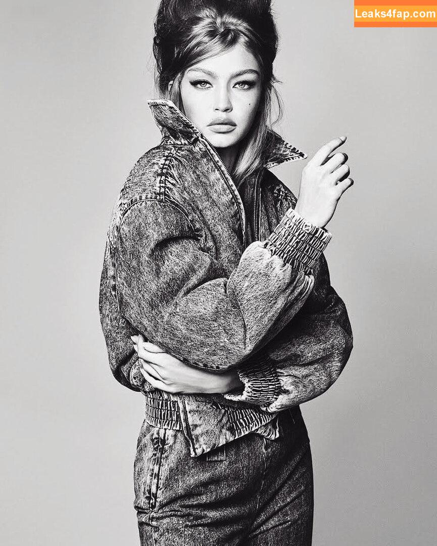 Gigi Hadid / GiGiHadid / aaliyahhadid слитое фото фото #0456