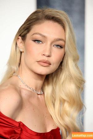 Gigi Hadid photo #0132