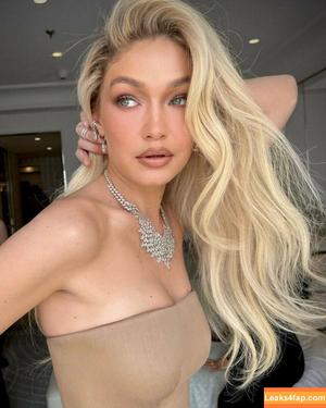 Gigi Hadid photo #0241