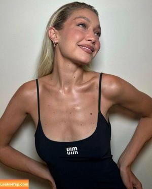 Gigi Hadid photo #0259