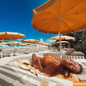 Gigi Hadid photo #0262