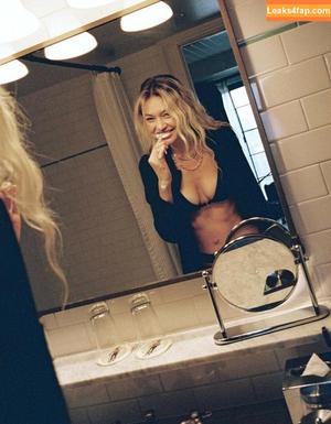 Gigi Hadid photo #0282