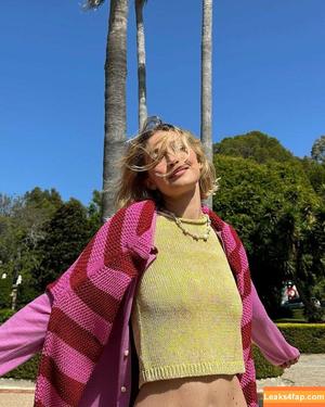 Gigi Hadid photo #0359