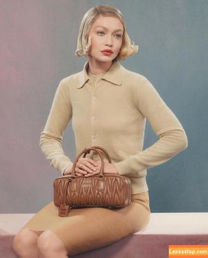 Gigi Hadid photo #0374