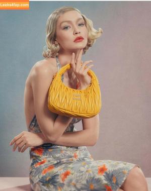Gigi Hadid photo #0375
