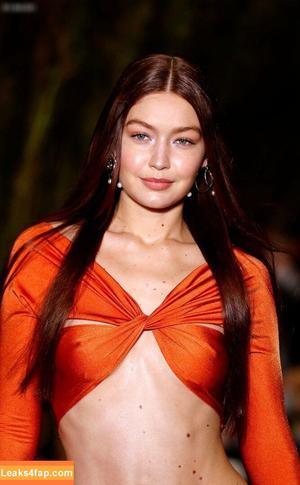 Gigi Hadid фото #0480