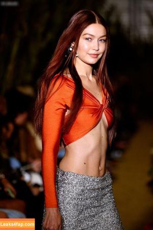 Gigi Hadid фото #0484