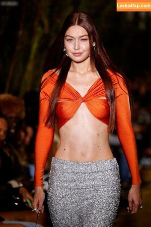 Gigi Hadid фото #0488
