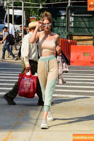 Gigi Hadid фото #0511