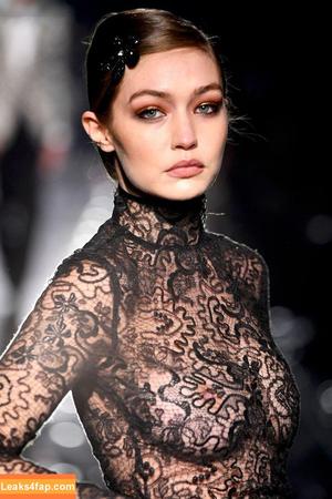 Gigi Hadid photo #0561