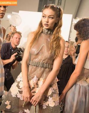 Gigi Hadid photo #0746