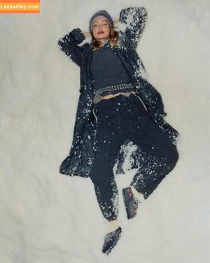 Gigi Hadid photo #0805