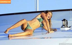 Gigi Hadid photo #0888