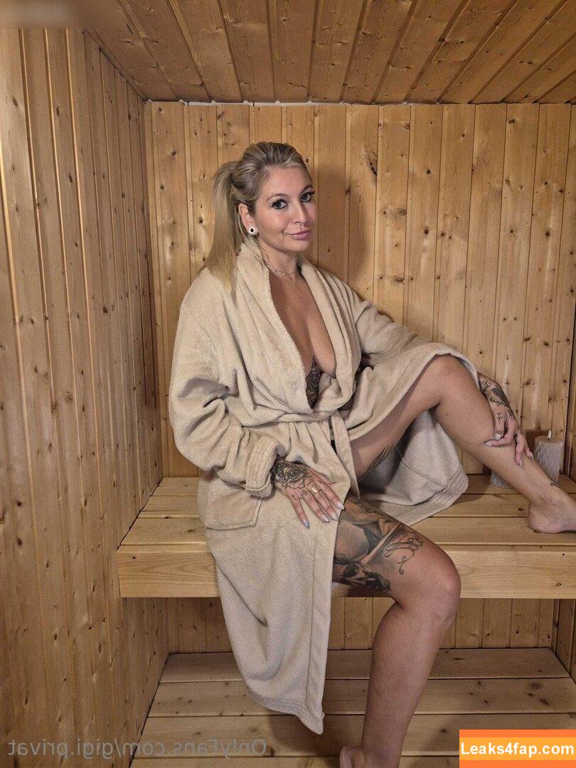 Gigi.Privat /  leaked photo photo #0014