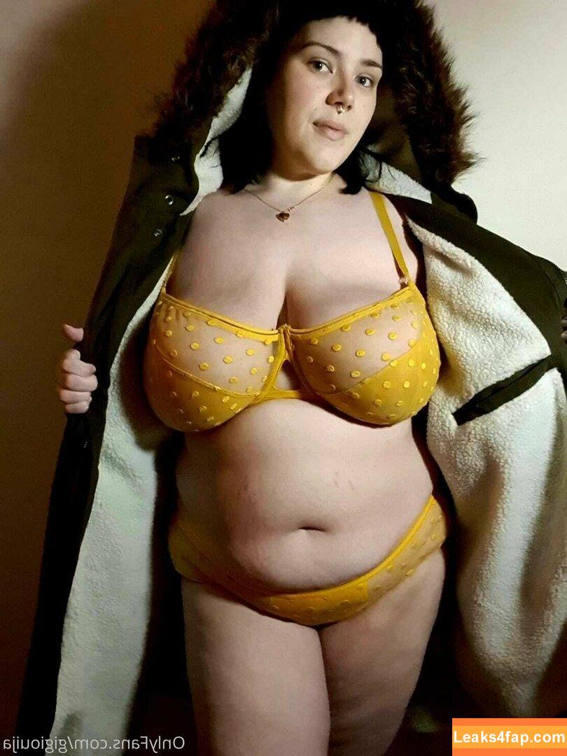 gigiouija /  leaked photo photo #0003