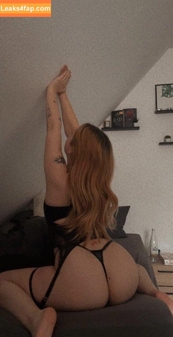 Gigizrbk05 /  leaked photo photo #0006
