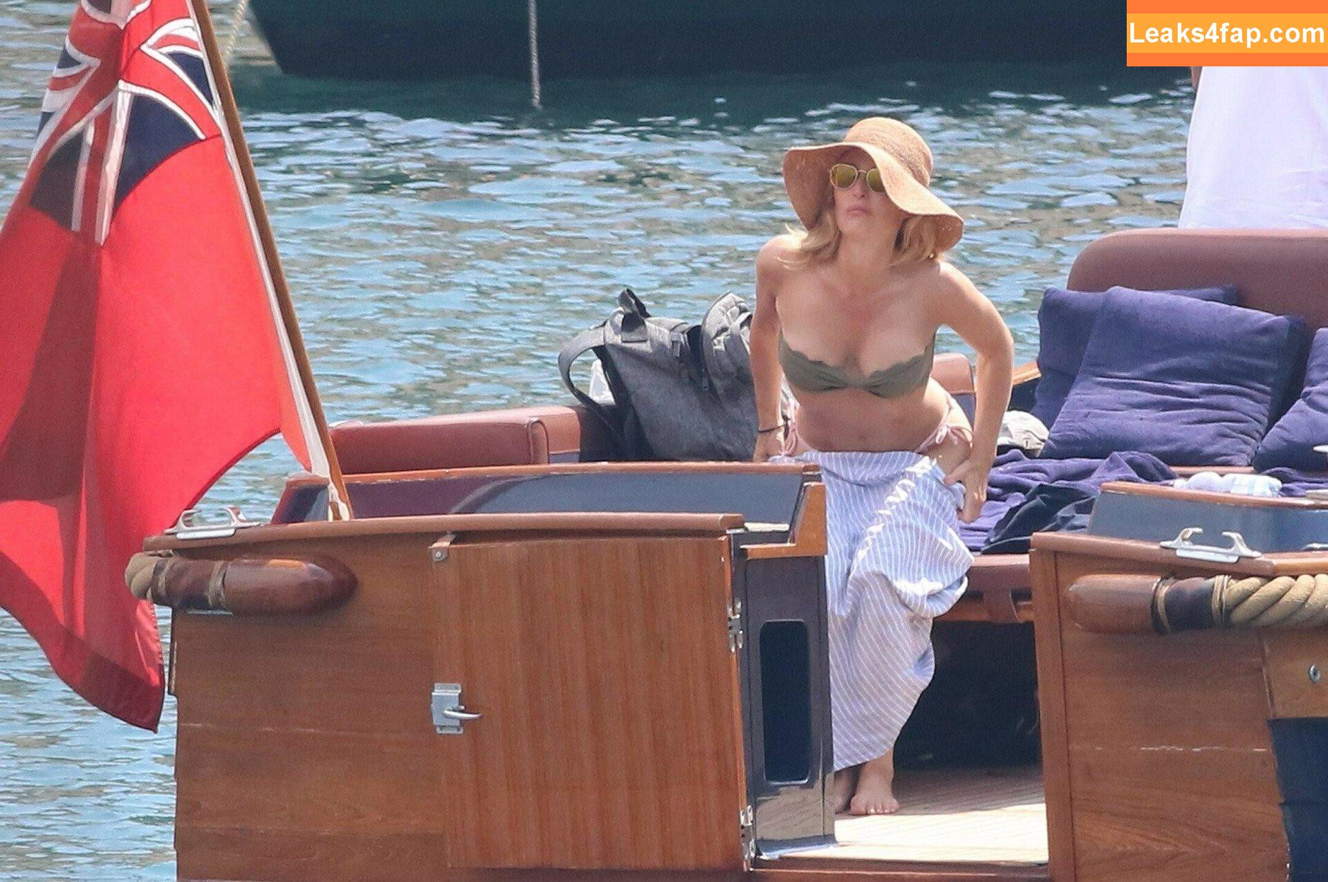 Gillian Anderson / GillianA слитое фото фото #0201