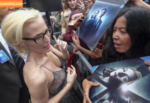 Gillian Anderson photo #0013