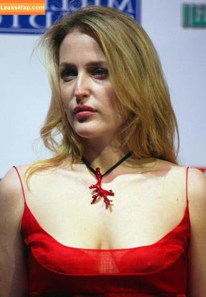 Gillian Anderson photo #0181