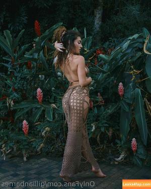 Gillian Barnes фото #0343