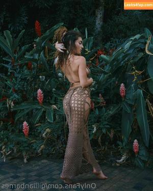 Gillian Barnes фото #0347