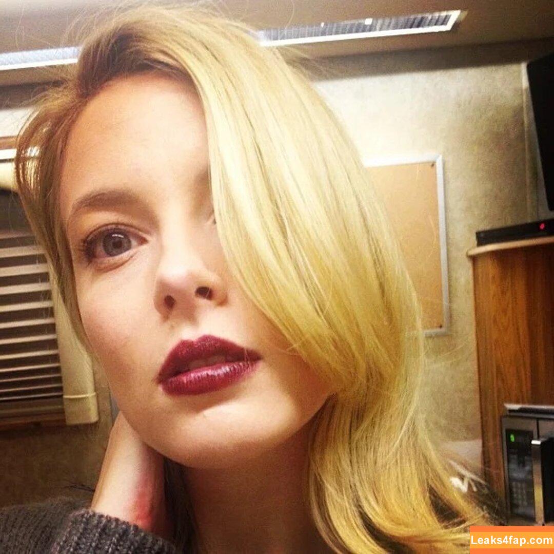 Gillian Jacobs / gillianjacobsofficial leaked photo photo #0094