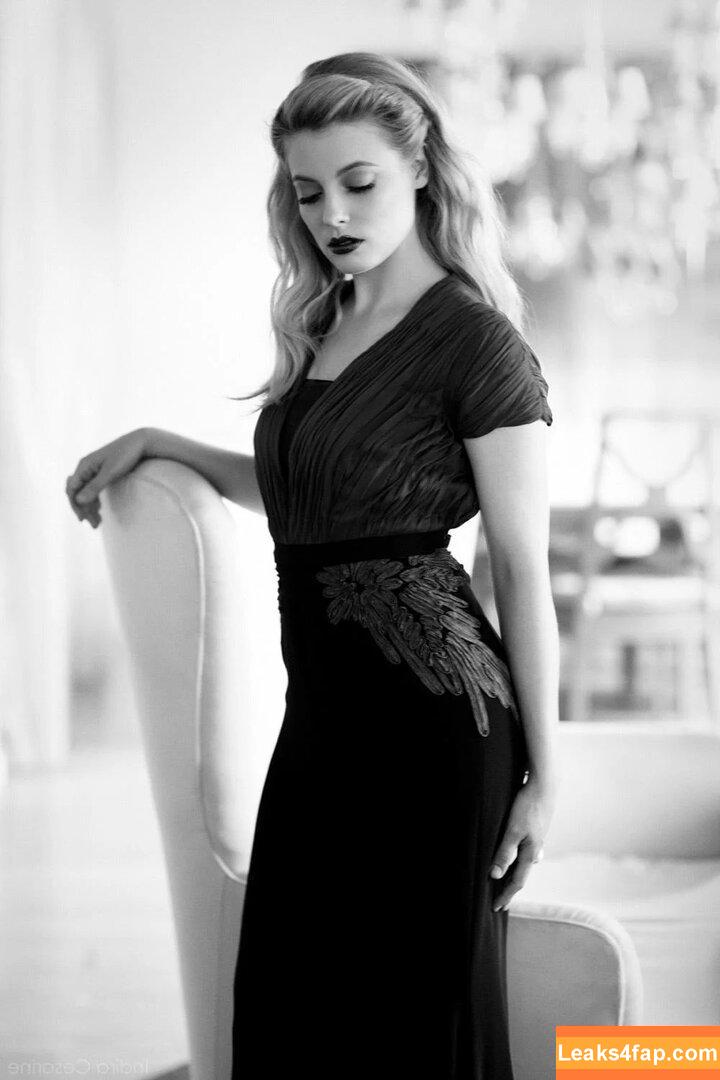 Gillian Jacobs / gillianjacobsofficial слитое фото фото #0147