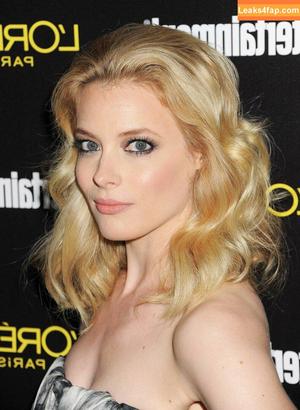 Gillian Jacobs фото #0063