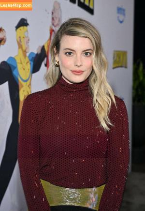 Gillian Jacobs photo #0310