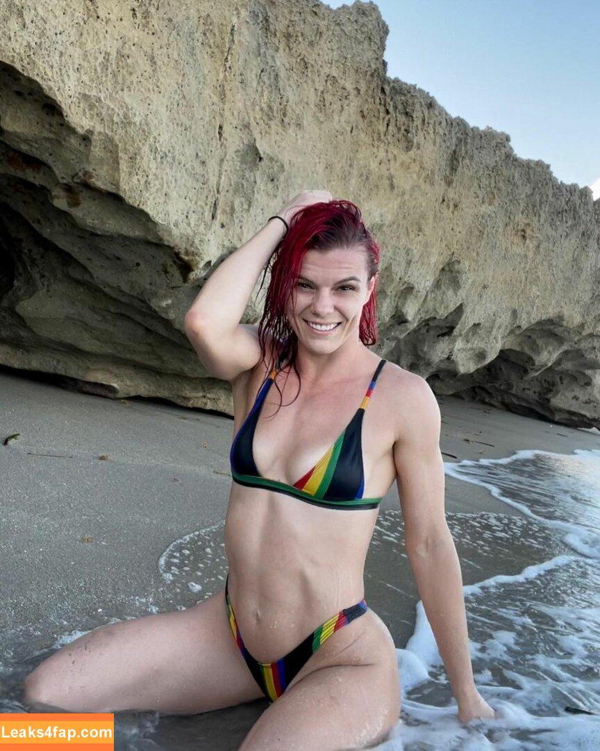 Gillian Robertson / masterrobertson / savage_ufc leaked photo photo #0027