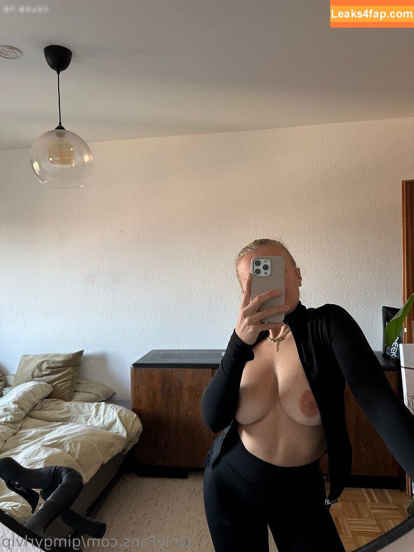 gimgyrl /  leaked photo photo #0009