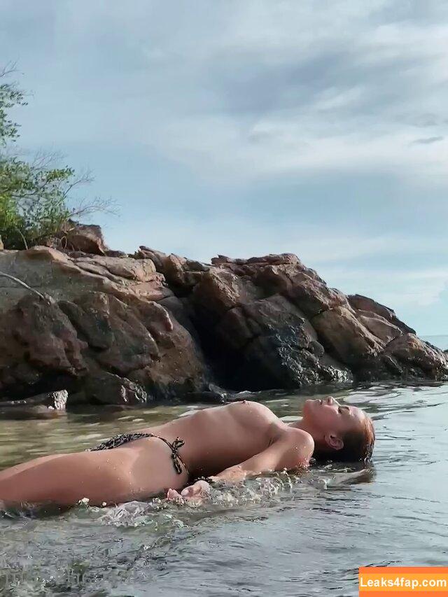 Gina Carla / GinaCarla / gina_carla leaked photo photo #0301