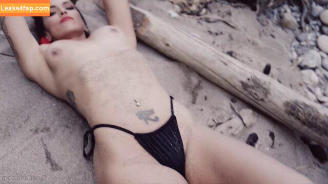 Gina Carla / GinaCarla / gina_carla leaked photo photo #0440