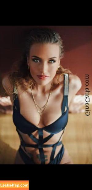Gina Carla photo #0184