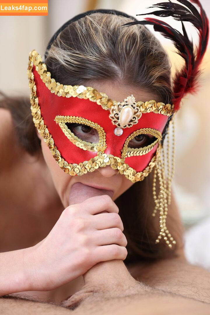 Gina Gerson / Discussion Thread / Gina_Gerson / ginagerson.net_personalsite / https: / valentina_ginagerson_official leaked photo photo #0778