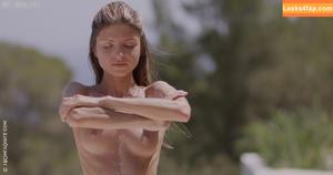 Gina Gerson photo #1793