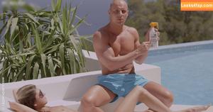 Gina Gerson photo #1800