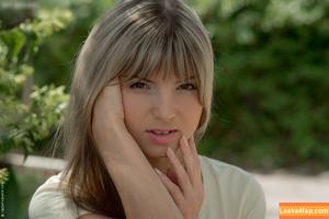 Gina Gerson photo #1814