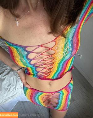 Gina Gerson photo #2678